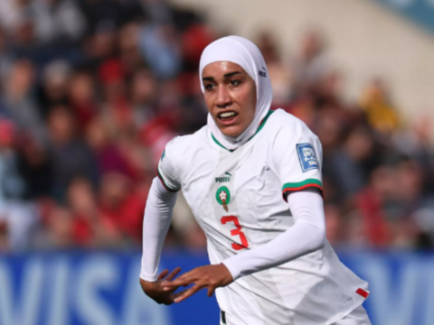 Mərakeş futbolçusu dünya çempionatında oynayan ilk hicablı qadın olub