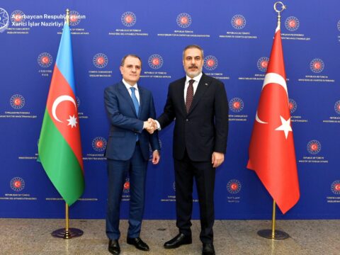 Ceyhun Bayramov Hakan Fidanla görüşdü