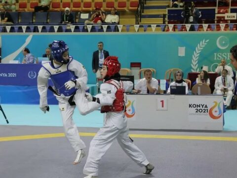 Azərbaycan taekvondoçusu Universiadada bürünc medal qazanıb