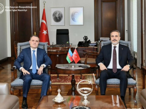 Azərbaycan və Türkiyə XİN başçılarının müzakirə etdikləri məsələlər açıqlandı