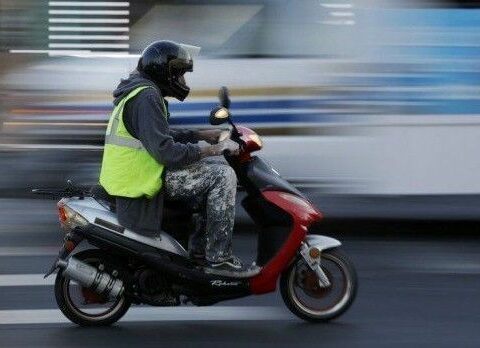 “Qanuna dəyişikliklə bağlı moped sürücüləri maarifləndirilirlər”
