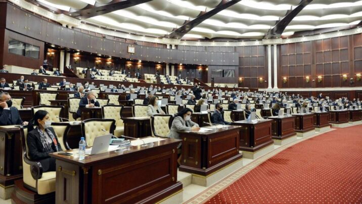 Deputatlar açıq məktub YAYDI