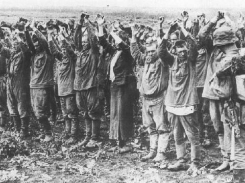Almanlara əsir düşən 80 generalın taleyi – ŞOK DETALLAR