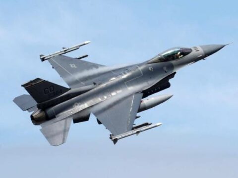 Ukranalılar F-16 təlimlərini bu ölkədə keçə bilər 