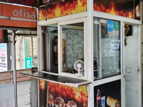 Yasamalda dönərxananın fəaliyyəti nöqsanlara görə məhdudlaşdırılıb