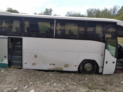 Şamaxıda qəzaya düşən avtobusda xəsarət alan turistlərin son durumu açıqlandı