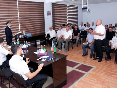 Sahibkarlar yeni layihələr barədə məlumatlandırılıb