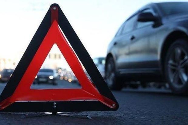 Bakıda 20 yaşlı gənci avtomobil vurub