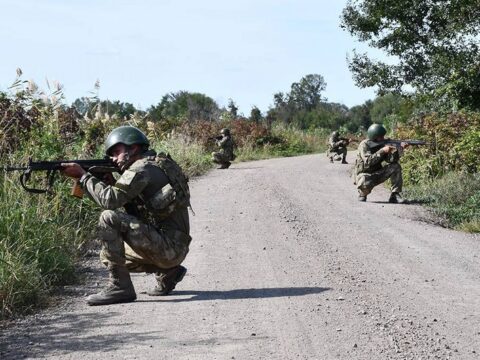 Türkiyə sərhədçiləri 5 FETÖ, 1 PKK üzvünü saxlayıb