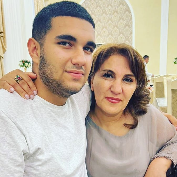 Əməkdar artistin övladı bu səbəbə görə ondan uzaqlara gedir: “Çox darıxacam”