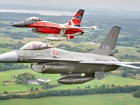 “ABŞ “F-16” qırıcılarının Ukraynaya ötürülməsinə rəsmən razılıq verdi…”- “Reuters”
