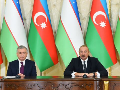 Şavkat Mirziyoyevin Prezident seçilməsindən sonra ilk dövlət səfərini Azərbaycana etməsini yüksək qiymətləndiririk