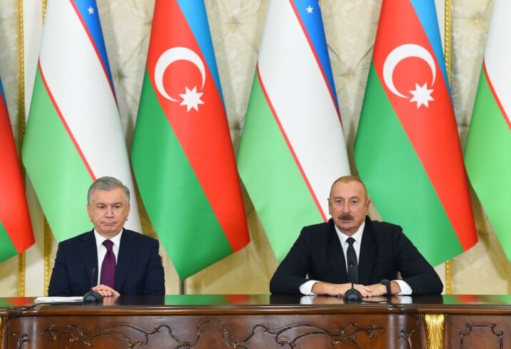 Şavkat Mirziyoyevin Prezident seçilməsindən sonra ilk dövlət səfərini Azərbaycana etməsini yüksək qiymətləndiririk
