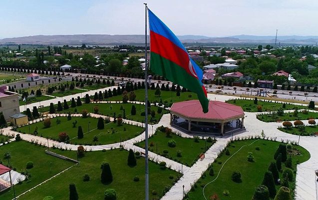 Mirziyoyev və xanımı Füzulinin Baş planı ilə tanış oldu
