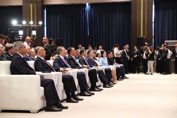 Teymur Musayev Səmərqənddə TDT ölkələri səhiyyə nazirlərinin III iclasında çıxış edib