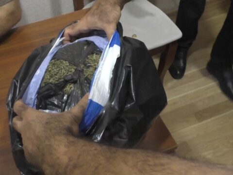 Şəmkir sakinindən 2 kiloqram narkotik götürülüb