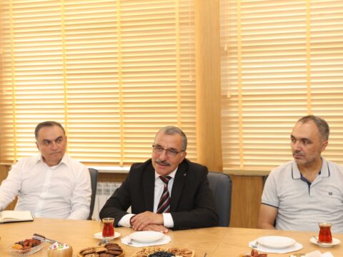 Türkiyənin Karamanoğlu Mehmetbey Universitetinin rektoru BDU-da