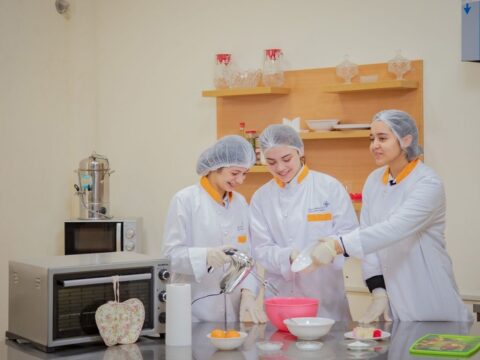 116 yeni məktəbdə peşə təmayüllü siniflər fəaliyyətə başlayıb