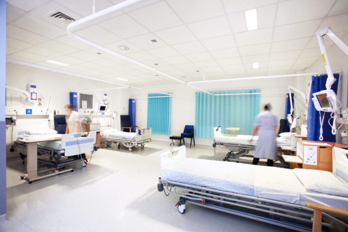 Yaralı erməni qadın hərbi hospitala təxliyə edilib
