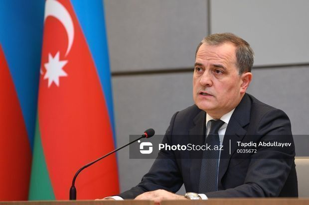 Ceyhun Bayramov: “Qarabağ erməniləri xunta rejimindən yaxa qurtaranda onlara imkanlar açılacaq”