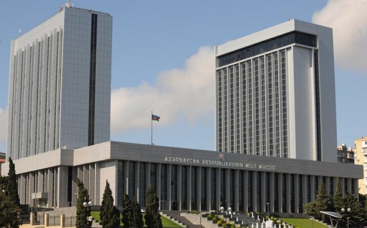Milli Məclisdə Qərbi Azərbaycana qayıdışla bağlı ictimai dinləmə keçirilir