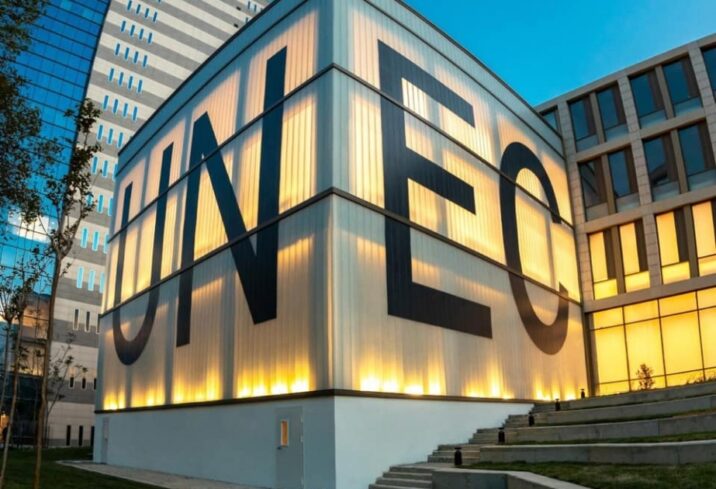 UNEC-lə “AzRe Təkrarsığorta” ASC arasında müqavilə imzalanıb