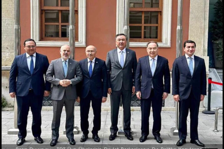 “Səyyar qəbul otağı” bu dəfə Hacıqəhrəmanlı qəsəbə sahibkarları üçün təşkil olunub