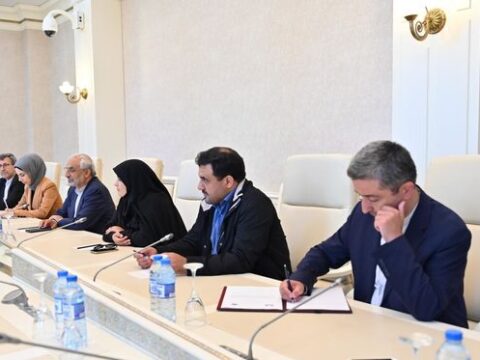 Azərbaycan və İran parlamentlərinin deputatları görüşüblər
