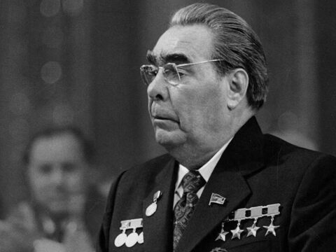 Brejnevdən Stalinlə bağlı İLGİNC TƏKLİF – “İosif Vissarionoviç haqqında mətbuatda məqalə dərc olunmalı və…”
