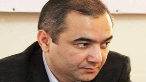 Yalçın İslamzadə Azərbaycan dilində cümlə qura bilmir