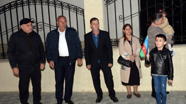 Füzuliyə köçürülən sakinlərə mənzillərinin açarları təqdim olundu