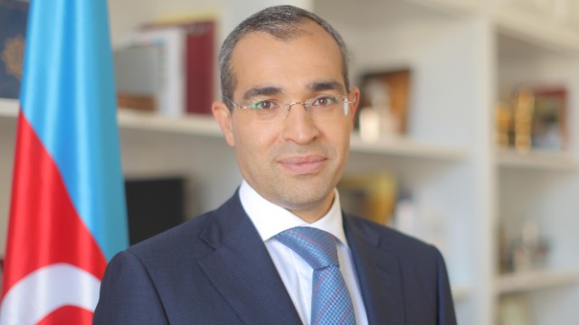 “Azərbaycan son 20 ildə yuxarı orta gəlirli ölkələr qrupuna daxil olub” – Mikayıl Cabbarov