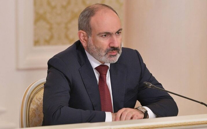 Nikol Paşinyan Gürcüstana gedir