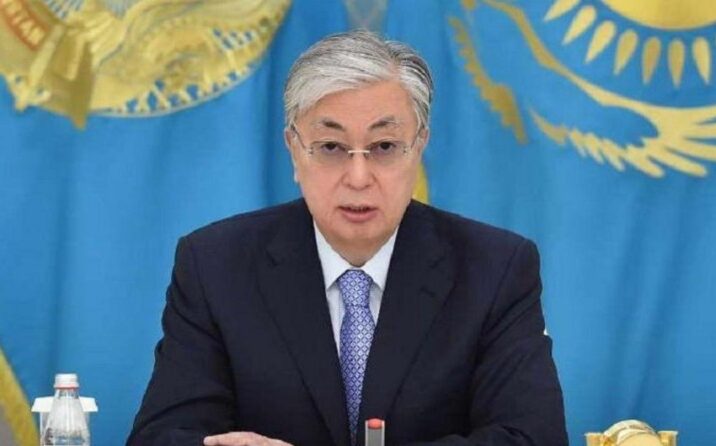 Qazaxıstan Prezidenti qəza baş verən əraziyə gəlib
