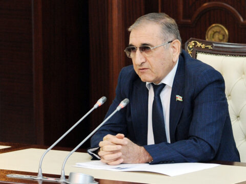 Sənədsiz evlərlə bağlı SƏRT QAYDALAR: Tikililərin sayı azalacaq