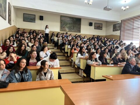 BDU-da “Genetikada yeni çağ: kök hüceyrə” adlı tədbir keçirilib
