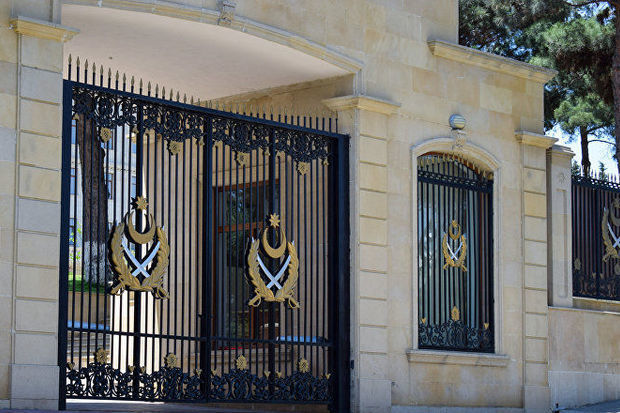 Müdafiə Nazirliyinin üç hərbi qulluqçusuna “general-mayor” ali rütbəsi verildi