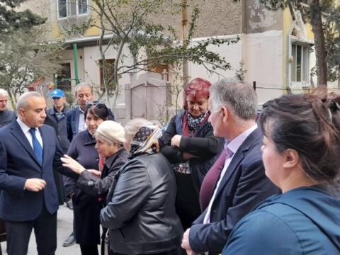 Azay Quliyev seçicilərilə görüş keçirib
