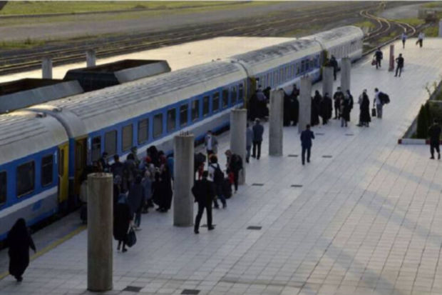 İranla Azərbaycan arasında dəmir yolu ilə ticarət mübadiləsi 33% artıb