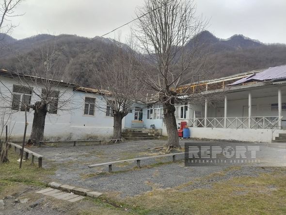 Güclü külək şimal-qərb zonasında bəzi təhsil müəssisələrinə ziyan vurub
