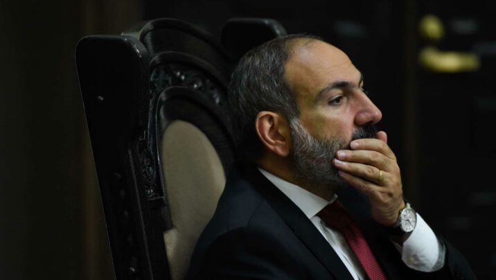 “Dirijorları” Ermənistanı qaranlıq tərəfə yönəldir: Akar Bakıdan mühüm mesajlar verdi