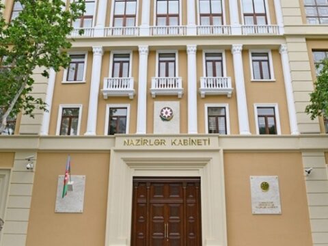 Azərbaycanda sabiq nazirlər nə qədər pensiya alır?