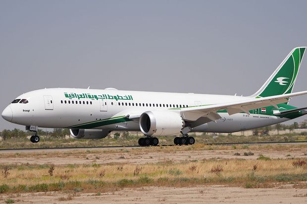 Kərkükdən Bakıya ilk aviareys baş tutub – FOTO