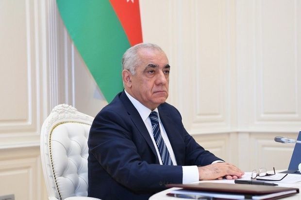 Əli Əsədov gürcüstanlı həmkarını təbrik etdi