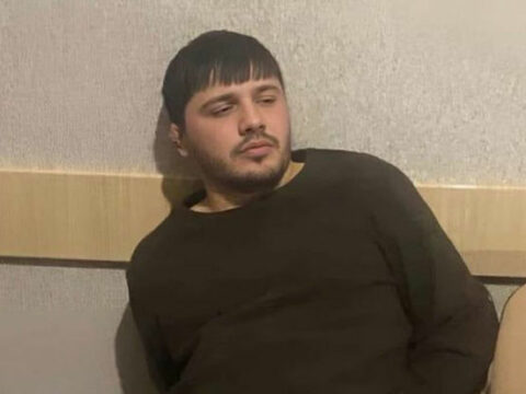 Ailəsinin beş üzvünü öldürməkdə təsdiqləndirilən Əhmədla bağlı daha bir İDDİA