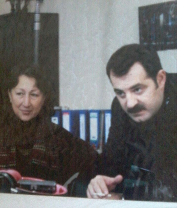 “Rasim Balayevə dedim ki, əyninizə geyim tapmıram, dedi ki, öz geyimimlə gələrəm, amma gəlib məni rejissora şikayət etmədi”- Səndli filmlərin rəssamı-FOTOLAR+ÖZƏL