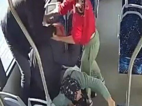Məktəb direktoru ilə oğlunun yaşlı ər-arvadı döydüyü GÖRÜNTÜLƏR