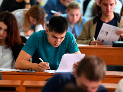 Azərbaycanda bu universitet BAĞLANIR – RƏSMİ