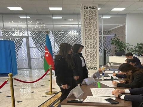 Azərbaycanın Qazaxıstakı səfirliyində növbədənkənar prezident seçkiləri ilə əlaqədar səsvermə keçirilir
