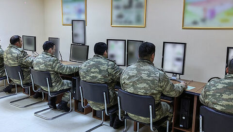Azərbaycan Ordusunda S-300 raketləri döyüşə hazır vəziyyətə gətirildi